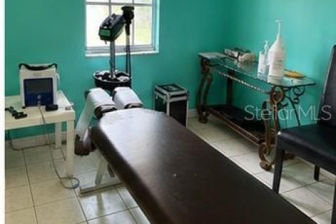 Купить коммерческую недвижимость в Уинтер-Хейвен, Флорида 206.8м2, № 2345339 - фото 8