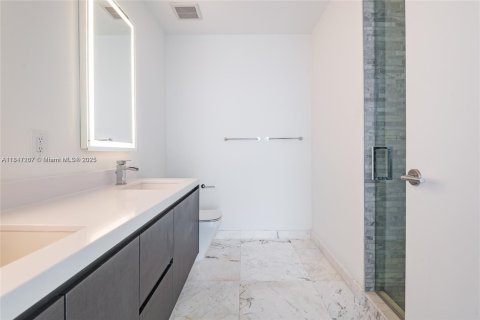 Copropriété à vendre à Miami, Floride: 1 chambre, 94.57 m2 № 2014044 - photo 28