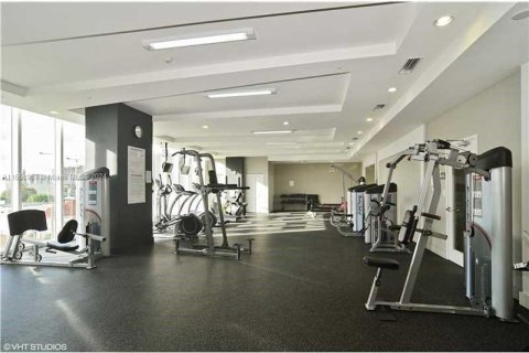 Condo in Miami, Florida, 3 bedrooms  № 1874576 - photo 25