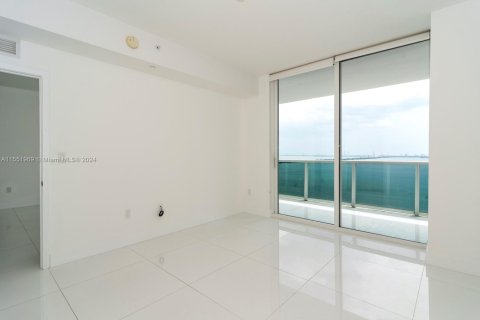Condo in Miami, Florida, 3 bedrooms  № 1874576 - photo 28