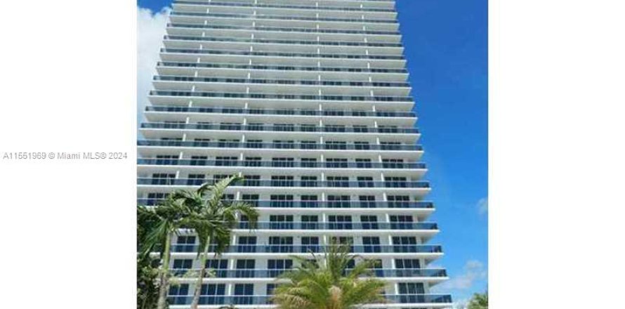 Condo in Miami, Florida, 3 bedrooms  № 1874576