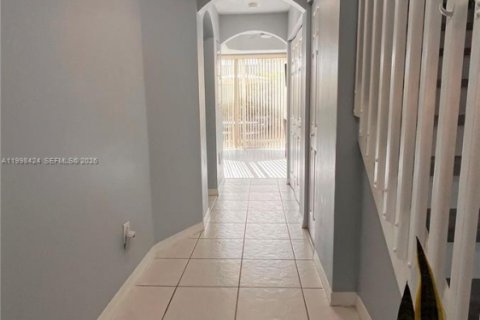 Copropriété à vendre à Dania Beach, Floride: 3 chambres, 128.39 m2 № 2064264 - photo 12