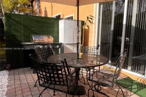 Copropriété à vendre à Dania Beach, Floride: 3 chambres, 128.39 m2 № 2064264 - photo 15