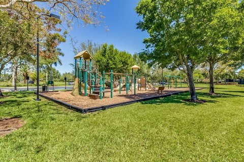 Casa en alquiler en Wellington, Florida, 5 dormitorios, 388.05 m2 № 1207915 - foto 1