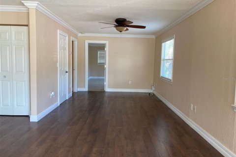 House in Clearwater, Florida 2 bedrooms, 110.74 sq.m. № 1875906 - photo 6