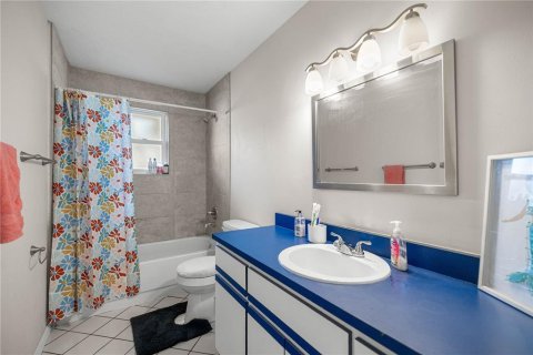 Villa ou maison à vendre à Ocala, Floride: 3 chambres, 161.65 m2 № 1807223 - photo 14