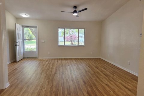 Villa ou maison à vendre à Ocala, Floride: 2 chambres, 103.96 m2 № 2205306 - photo 10