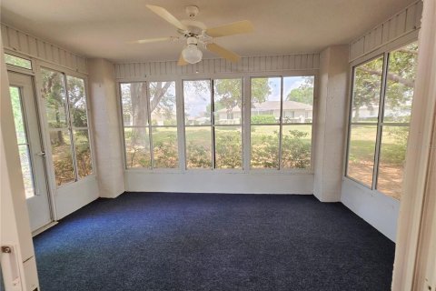 Villa ou maison à vendre à Ocala, Floride: 2 chambres, 103.96 m2 № 2205306 - photo 12