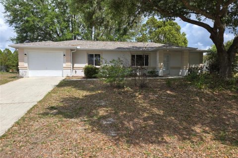 Villa ou maison à vendre à Ocala, Floride: 2 chambres, 103.96 m2 № 2205306 - photo 2