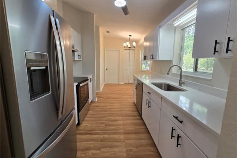 Villa ou maison à vendre à Ocala, Floride: 2 chambres, 103.96 m2 № 2205306 - photo 14