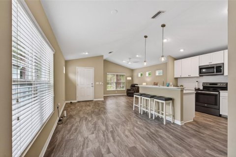 Villa ou maison à vendre à Venice, Floride: 2 chambres, 116.59 m2 № 2095412 - photo 18