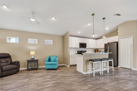 Villa ou maison à vendre à Venice, Floride: 2 chambres, 116.59 m2 № 2095412 - photo 23