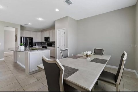Casa en venta en Palmetto, Florida, 4 dormitorios, 233.93 m2 № 1816292 - foto 10