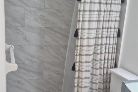Condominio en alquiler en Coral Springs, Florida, 2 dormitorios, 100.8 m2 № 2147269 - foto 14