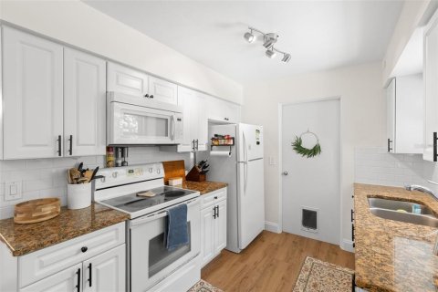 Купить виллу или дом в Семинол, Флорида 3 комнаты, 81.29м2, № 1824656 - фото 9