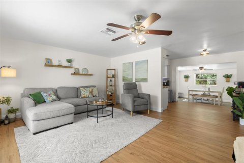 Купить виллу или дом в Семинол, Флорида 3 комнаты, 81.29м2, № 1824656 - фото 4