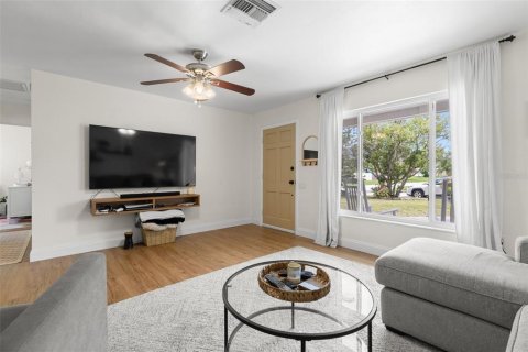 Купить виллу или дом в Семинол, Флорида 3 комнаты, 81.29м2, № 1824656 - фото 6