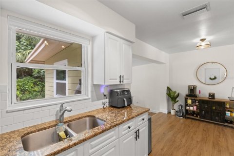 Купить виллу или дом в Семинол, Флорида 3 комнаты, 81.29м2, № 1824656 - фото 13