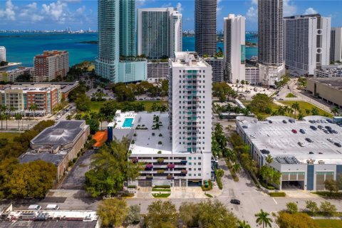 Купить кондоминиум в Майами, Флорида 3 спальни, 121.24м2, № 2049502 - фото 29