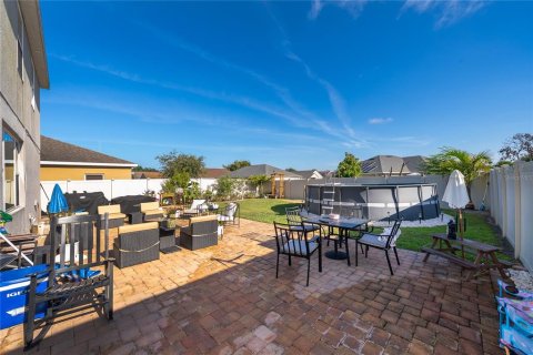 House in Kissimmee, Florida 5 bedrooms, 296.73 sq.m. № 2226085 - photo 29