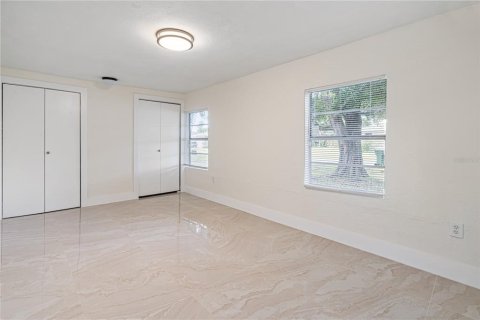 House in Punta Gorda, Florida 2 bedrooms, 80.27 sq.m. № 1553920 - photo 6