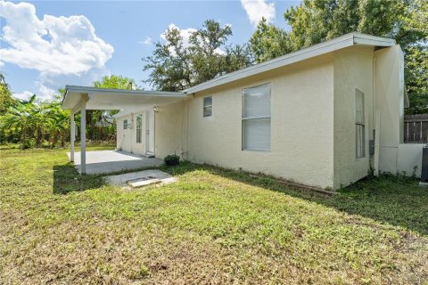 House in Punta Gorda, Florida 2 bedrooms, 80.27 sq.m. № 1553920 - photo 17