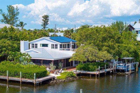 Villa ou maison à vendre à Anna Maria, Floride: 3 chambres, 284.84 m2 № 2404570 - photo 2
