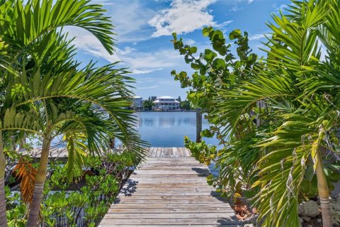 Villa ou maison à vendre à Anna Maria, Floride: 3 chambres, 284.84 m2 № 2404570 - photo 29
