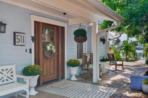 Villa ou maison à vendre à Anna Maria, Floride: 3 chambres, 284.84 m2 № 2404570 - photo 6