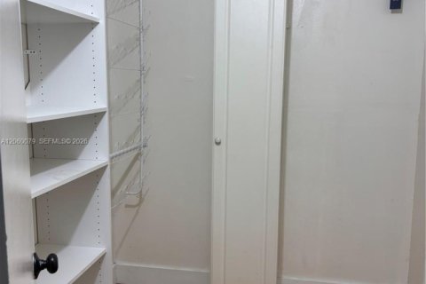 Condo in Homestead, Florida, 2 bedrooms  № 2264631 - photo 7