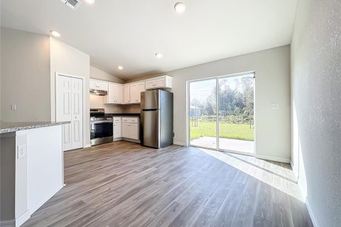 Villa ou maison à vendre à Port Charlotte, Floride: 3 chambres, 126.07 m2 № 1910782 - photo 6