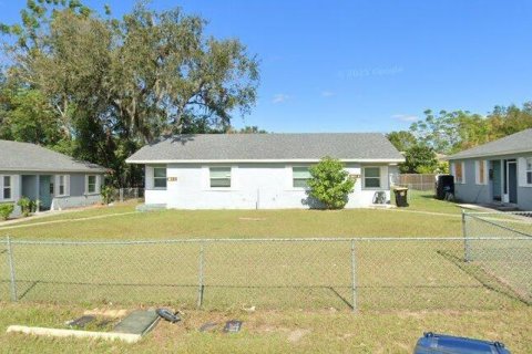 Immobilier commercial à Auburndale, Floride 12 chambres, 486.44 m2 № 2097104