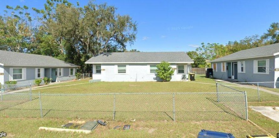 Immobilier commercial à Auburndale, Floride 12 chambres, 486.44 m2 № 2097104