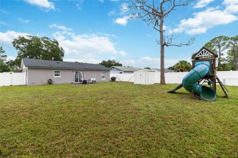 House in Orlando, Florida 3 bedrooms, 115.2 sq.m. № 2349177 - photo 25
