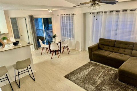 Appartement à louer à Orlando, Floride: 2 chambres, 90.21 m2 № 1420796 - photo 17