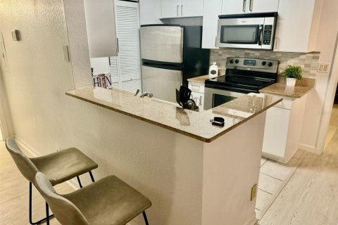 Appartement à louer à Orlando, Floride: 2 chambres, 90.21 m2 № 1420796 - photo 3