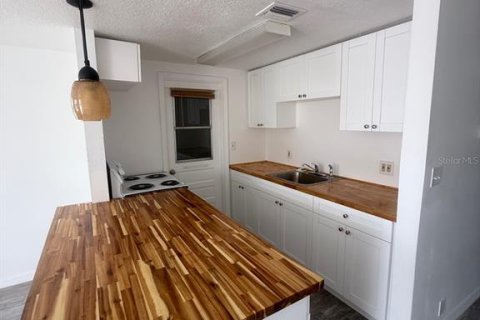 Купить виллу или дом в Нью-Порт-Ричи, Флорида 3 комнаты, 74.41м2, № 2239245 - фото 8