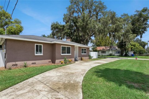 Villa ou maison à vendre à Tavares, Floride: 2 chambres, 140.84 m2 № 2299631 - photo 3