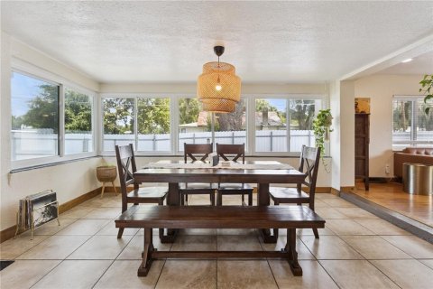 Villa ou maison à vendre à Tavares, Floride: 2 chambres, 140.84 m2 № 2299631 - photo 18