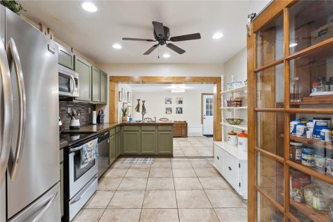 Villa ou maison à vendre à Tavares, Floride: 2 chambres, 140.84 m2 № 2299631 - photo 22