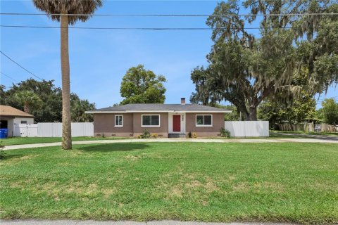 Villa ou maison à vendre à Tavares, Floride: 2 chambres, 140.84 m2 № 2299631 - photo 4