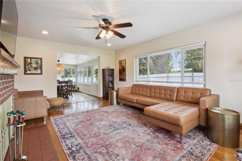 Villa ou maison à vendre à Tavares, Floride: 2 chambres, 140.84 m2 № 2299631 - photo 16