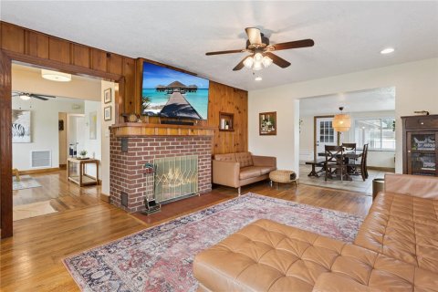 Villa ou maison à vendre à Tavares, Floride: 2 chambres, 140.84 m2 № 2299631 - photo 14