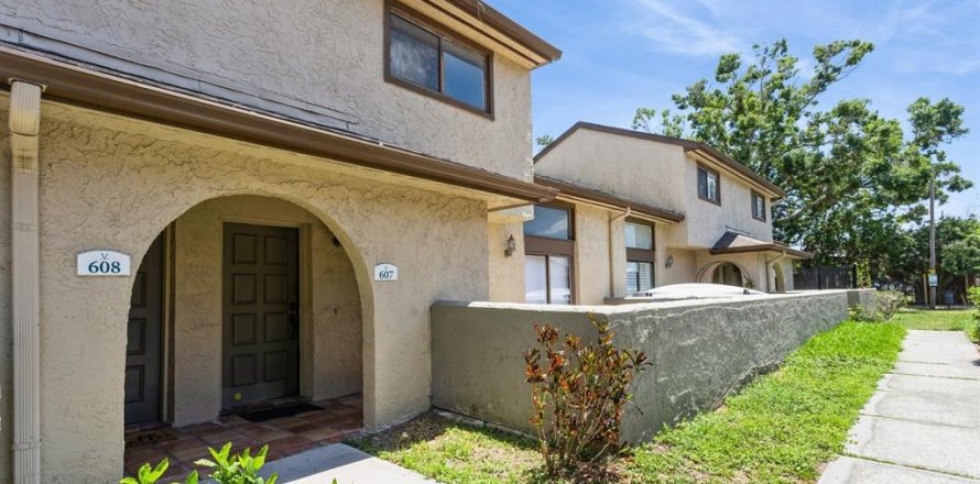Touwnhouse à Clearwater, Floride 2 chambres, 113.15 m2 № 1745183
