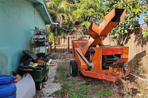 Villa ou maison à vendre à Miami, Floride: 3 chambres, 145.67 m2 № 1985461 - photo 14