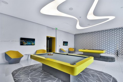 Condominio en venta en Miami, Florida, 1 dormitorio, 57.79 m2 № 1982909 - foto 29