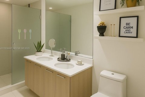 Condominio en venta en Miami, Florida, 1 dormitorio, 57.79 m2 № 1982909 - foto 11