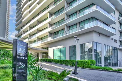Condominio en venta en Miami, Florida, 1 dormitorio, 57.79 m2 № 1982909 - foto 15