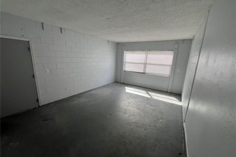 Villa ou maison à vendre à Orlando, Floride: 4 chambres, 146.51 m2 № 2349618 - photo 16