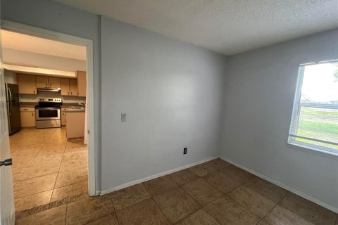 Villa ou maison à vendre à Orlando, Floride: 4 chambres, 146.51 m2 № 2349618 - photo 3